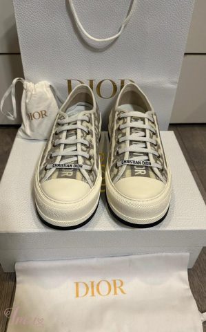 imusau.lt | parduodama Christian Walk'N'Dior batai